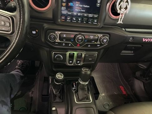 Used 2021 Jeep Wrangler Sport AWD/4WD image 20
