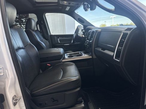 Used 2018 RAM 3500 Laramie Longhorn AWD/4WD image 16