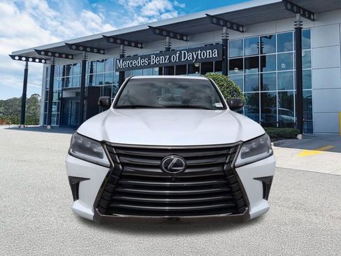 Used 2021 Lexus LX 570 4WD w/ Inspiration Series #2 image 9