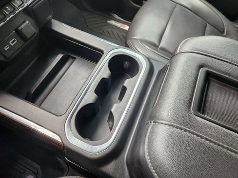 Used 2021 Chevrolet Silverado 1500 RST AWD/4WD image 19