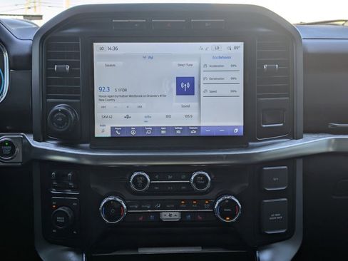 Used 2022 Ford F150 Lariat w/ Tow Technology Package image 18