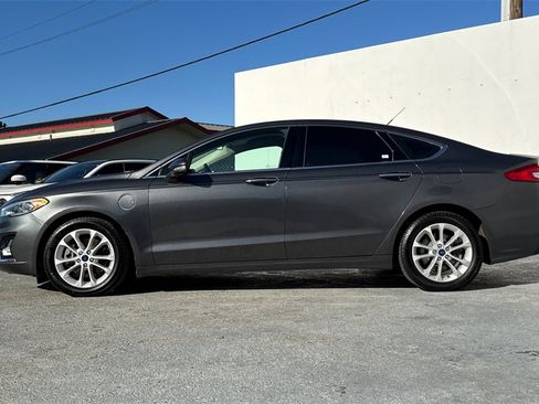 Used 2020 Ford Fusion Energi Titanium image 7