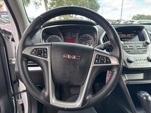 Used 2017 GMC Terrain SLT w/ Open Road Package image 29