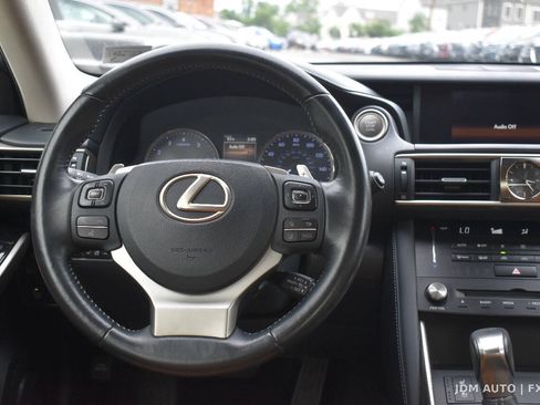 Used 2018 Lexus IS 300 AWD w/ Comfort Package image 19