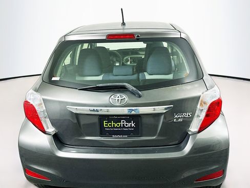 Used 2013 Toyota Yaris LE image 27