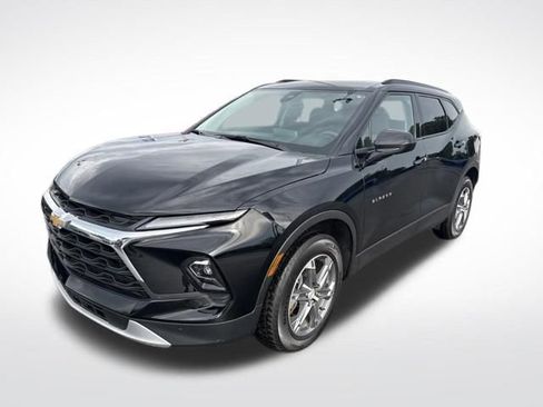 Used 2024 Chevrolet Blazer LT w/ Convenience Package FWD image 1