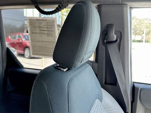 Used 2023 Ford Bronco Outer Banks image 21