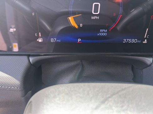 Used 2025 Chevrolet TrailBlazer LT FWD image 23