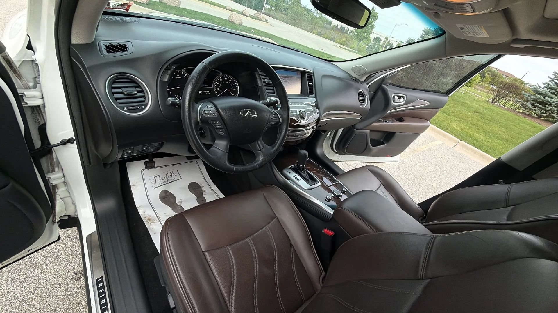 Used 2015 INFINITI QX60 Luxe w/ Deluxe Touring Package AWD/4WD image 21