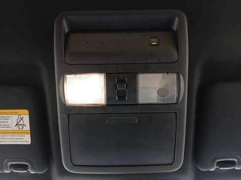 Used 2023 Nissan Frontier PRO-4X w/ Pro Convenience Package AWD/4WD image 7