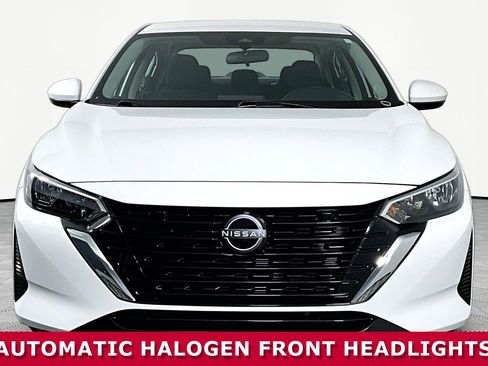 Used 2025 Nissan Sentra S FWD image 2