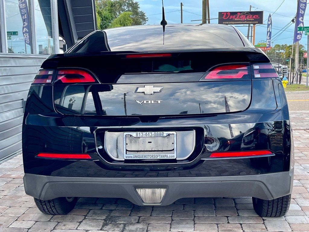Used 2013 Chevrolet Volt FWD image 8