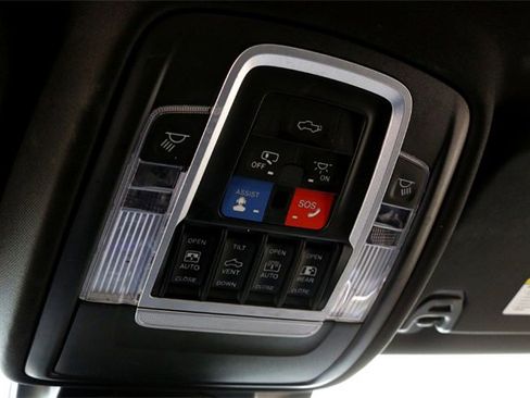 Used 2020 RAM 1500 Limited image 19