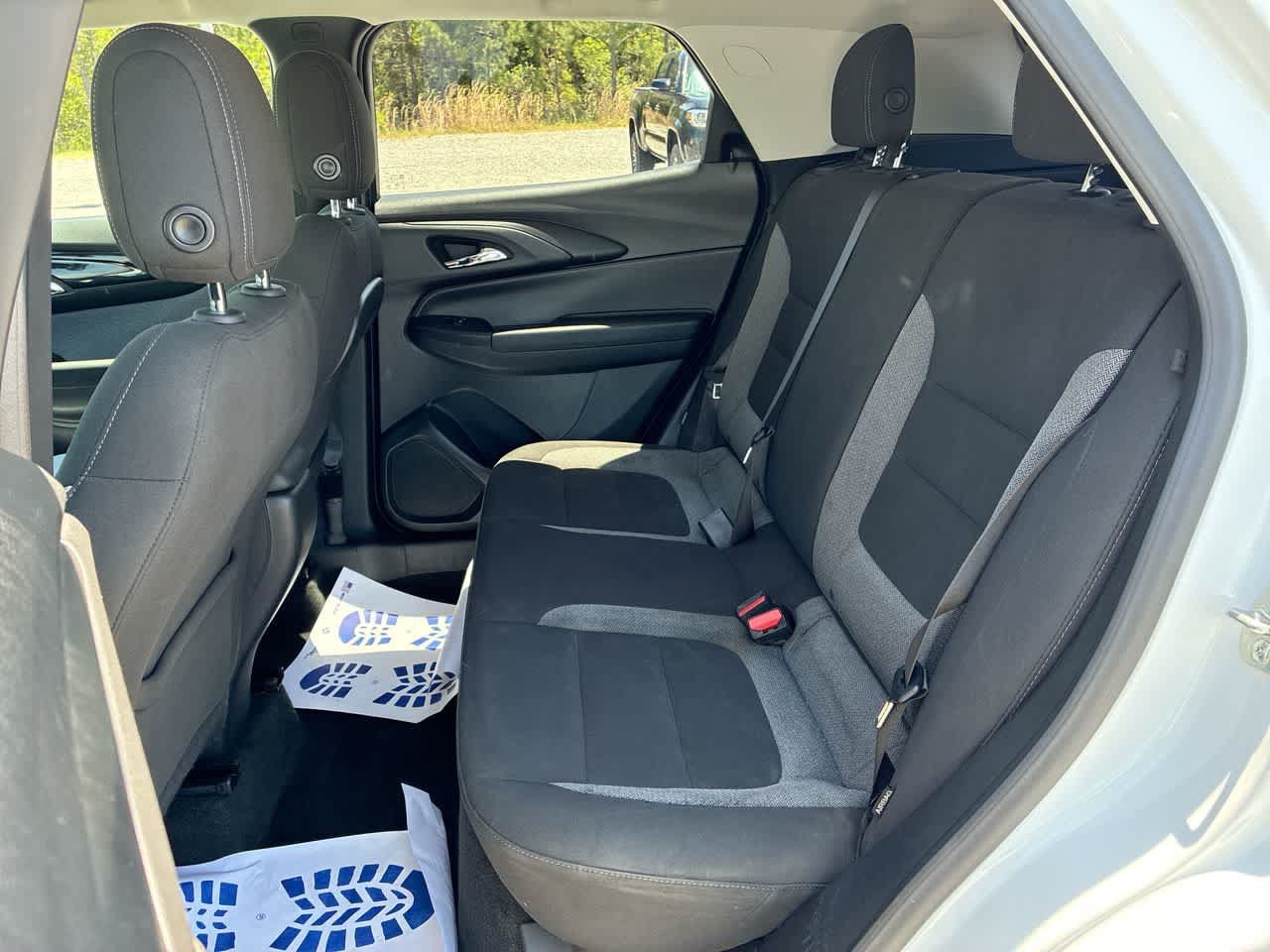 Used 2024 Chevrolet TrailBlazer LS w/ LS Convenience Package FWD image 22