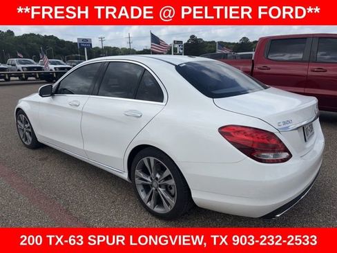 Used 2017 Mercedes-Benz C 300 Sedan image 8