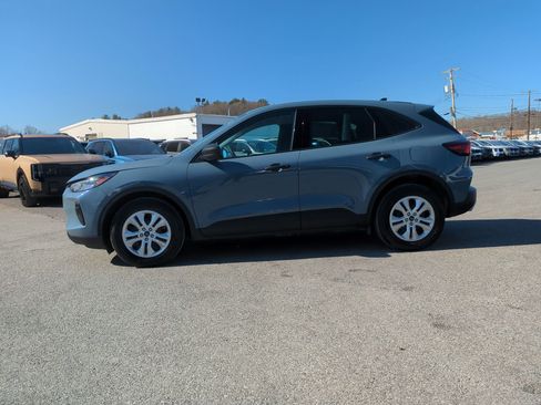 Used 2023 Ford Escape AWD image 8