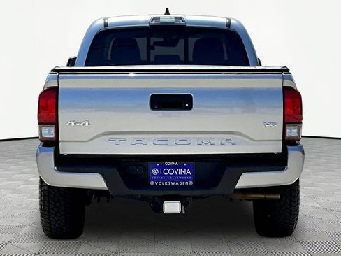 Used 2021 Toyota Tacoma SR AWD/4WD image 5