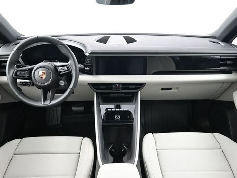 New 2026 Porsche Macan Electric image 9