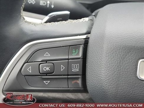 Certified 2022 Jeep Grand Cherokee L Limited image 24