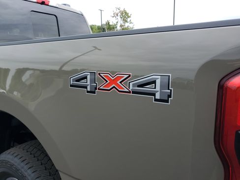 New 2026 Ford F250 King Ranch w/ Chrome Package image 7