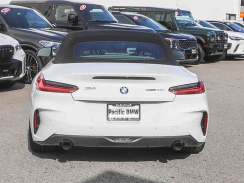 Used 2026 BMW Z4 sDrive30i w/ Premium Package image 5