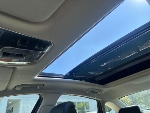 New 2026 Genesis G80 2.5T Advanced image 13