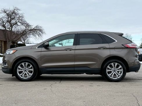 Used 2019 Ford Edge Titanium w/ Cold Weather Package image 2