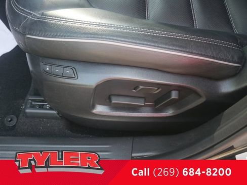Used 2025 MAZDA CX-5 AWD 2.5 S w/ Preferred Package image 23