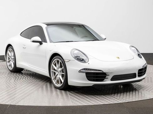 Used 2014 Porsche 911 Carrera image 4