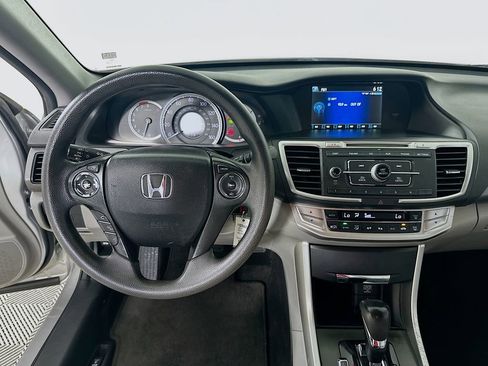 Used 2014 Honda Accord LX image 19