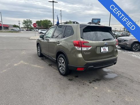 Certified 2024 Subaru Forester Premium AWD/4WD image 4