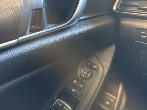 Used 2022 Honda Accord Sport image 15