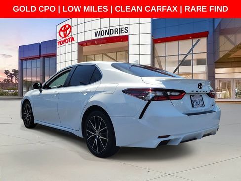 Used 2024 Toyota Camry SE w/ Blackout Package (TMS) FWD image 5