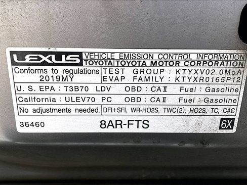 Used 2019 Lexus IS 300 w/ Navigation Package RWD image 31
