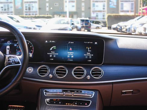 Used 2023 Mercedes-Benz E 450 4MATIC All-Terrain Wagon image 13