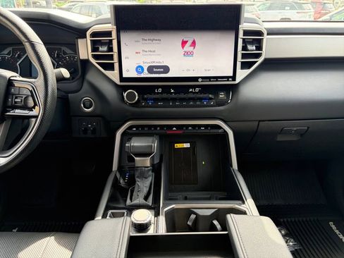 Used 2023 Toyota Tundra Limited AWD/4WD image 12