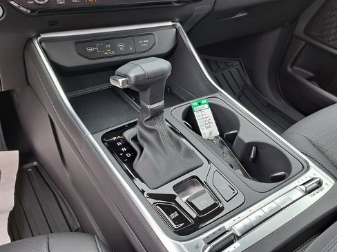 New 2026 Kia Carnival SX Prestige image 11