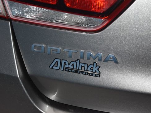 Used 2018 Kia Optima LX image 26