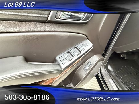 Used 2017 Chevrolet Tahoe LT w/ Z71 Midnight Edition image 34