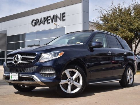 Used 2017 Mercedes-Benz GLE 350 4MATIC image 1