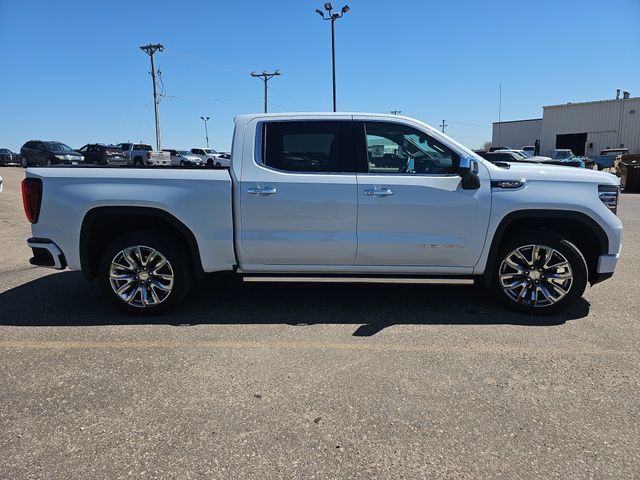 Used 2026 GMC Sierra 1500 Denali w/ Denali Reserve Package AWD/4WD image 6