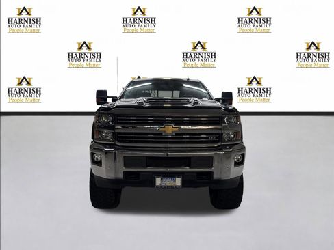 Used 2017 Chevrolet Silverado 2500 LTZ w/ Duramax Plus Package image 10