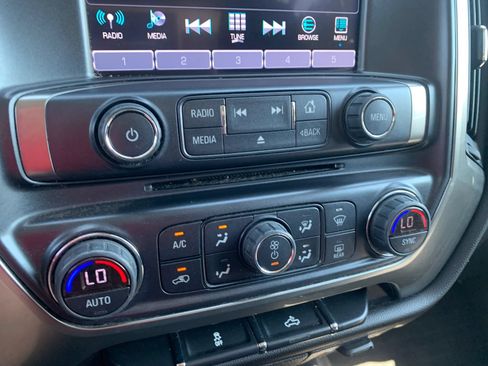 Used 2018 Chevrolet Silverado 1500 LT w/ All Star Edition AWD/4WD image 20
