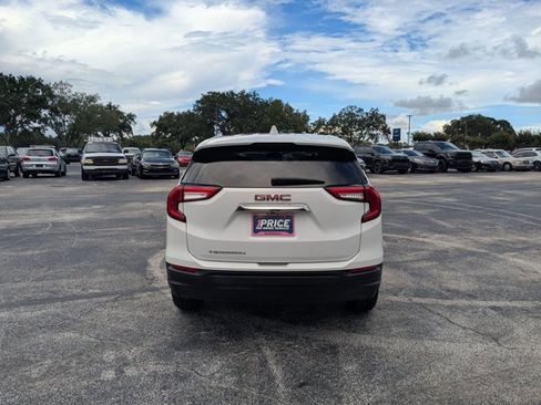 Used 2023 GMC Terrain SLE FWD image 6