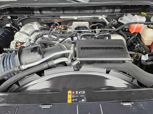 Used 2024 Chevrolet Silverado 2500 High Country w/ High Country Premium Package AWD/4WD image 34