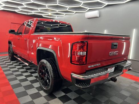 Used 2017 GMC Sierra 1500 SLE w/ SLE Value Package image 6