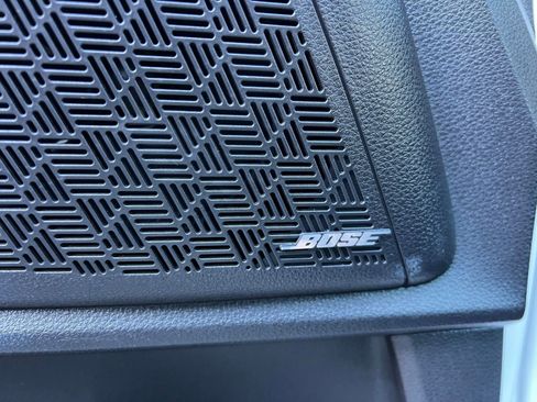 Used 2025 Kia Carnival SX Prestige image 28