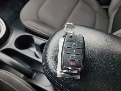 Used 2016 Kia Soul image 44