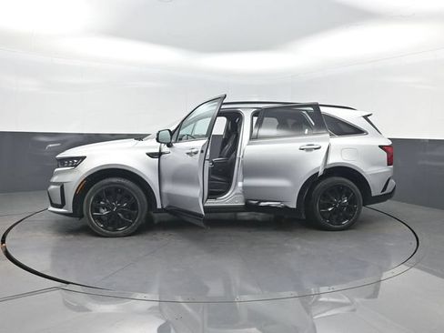 Used 2021 Kia Sorento SX FWD image 40