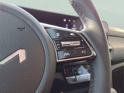 New 2026 Kia Seltos EX image 10